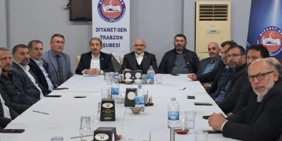 Genel Sekreter Neslibey Özkan Trabzon Teşkilatıyla Buluştu