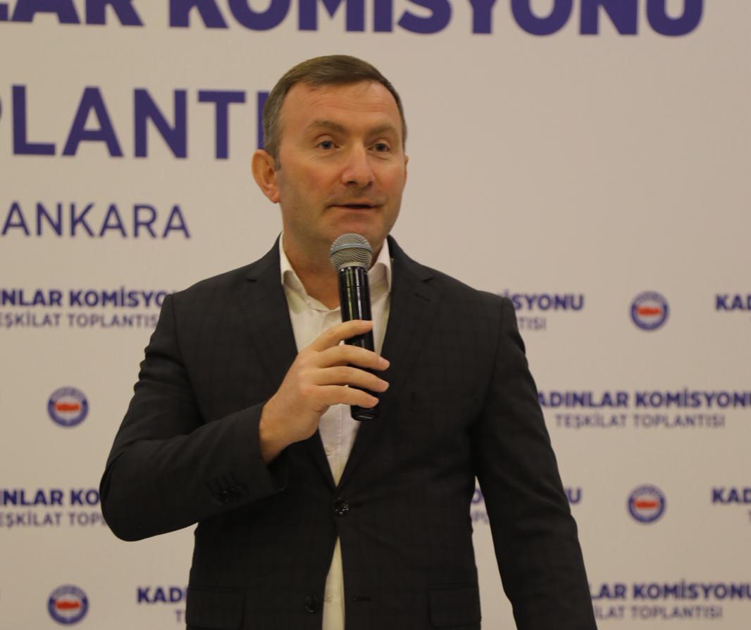 kadinkomtoplanti--8-.jpg