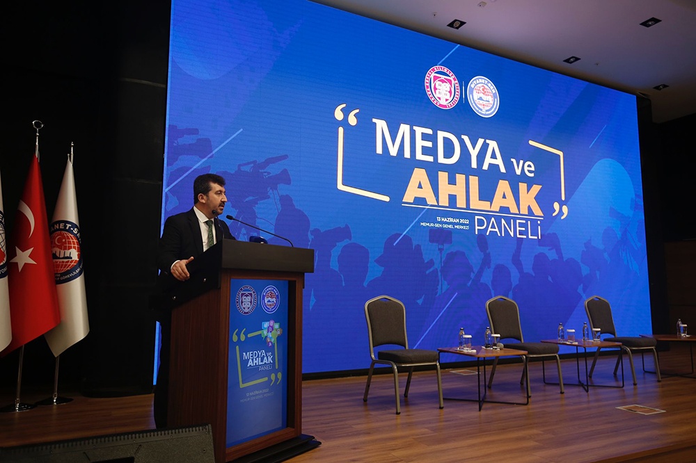 medyaahlakpaneli--10-.jpg