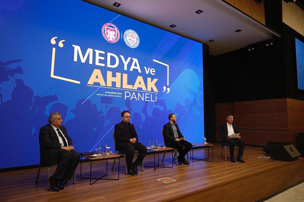 medyaahlakpaneli--29-.jpg