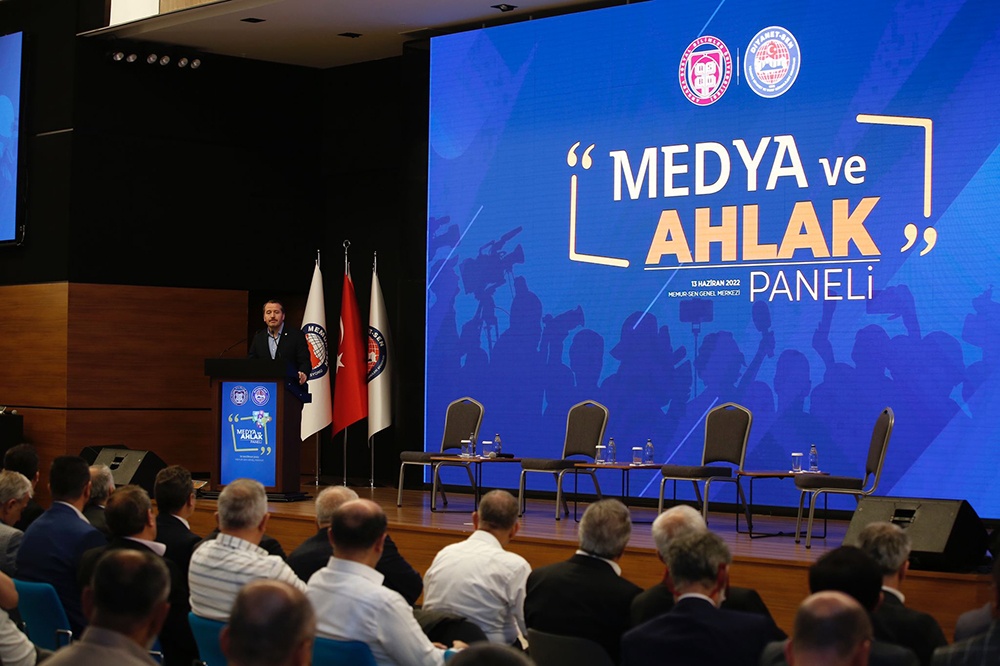medyaahlakpaneli--32-.jpg